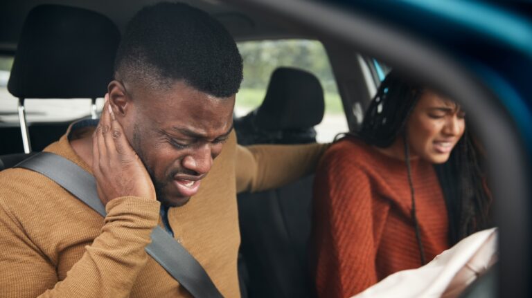 injured neck from car crash